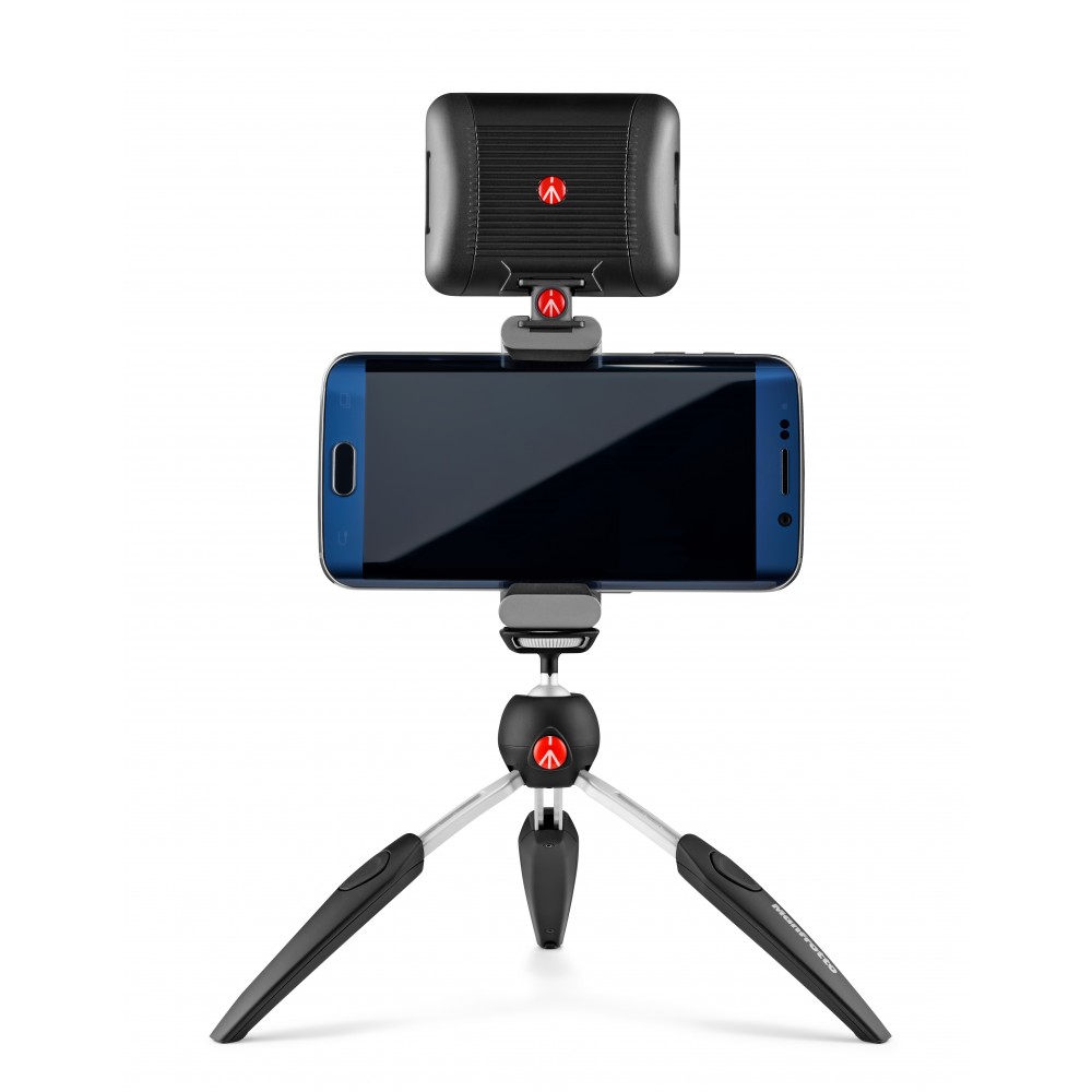 TwistGrip universal smartphone clamp (Outlet) Manfrotto - 
Return from customer, no foot cap
Enhances the photographic potential