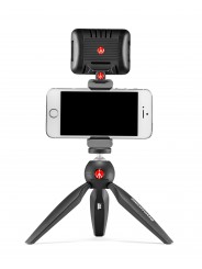 TwistGrip universal smartphone clamp (Outlet) Manfrotto - 
Return from customer, no foot cap
Enhances the photographic potential