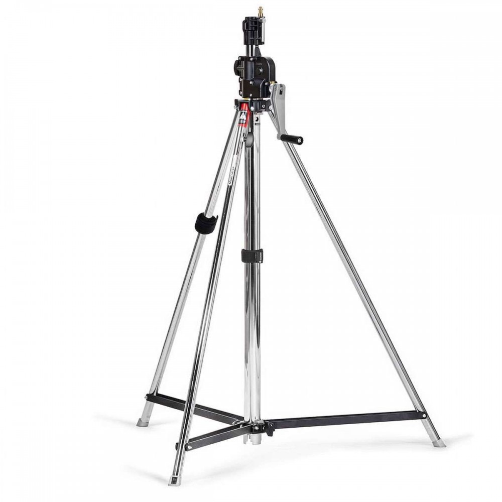 Steel 2-Section Low Base Wind Up Stand Manfrotto - Geared centerpost steel stand
Provided with one levelling leg for stability o