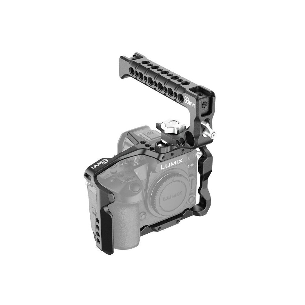 Panasonic GH6 Cage 8Sinn - - 1/4" Befestigungspunkte- Arri-Aufnahmepunkt (3/8" Befestigungspunkt oben)- M4-Gewinde (oben vorne,