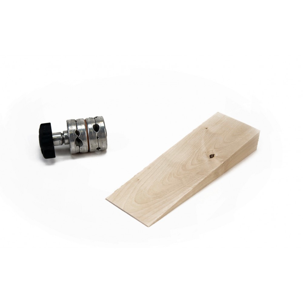 Udengo Wedge Track - The huge compensatory wedges are made of hardwood.  1