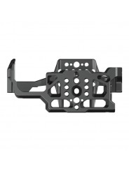 Panasonic GH6 Cage 8Sinn - - 1/4" Befestigungspunkte- Arri-Aufnahmepunkt (3/8" Befestigungspunkt oben)- M4-Gewinde (oben vorne,