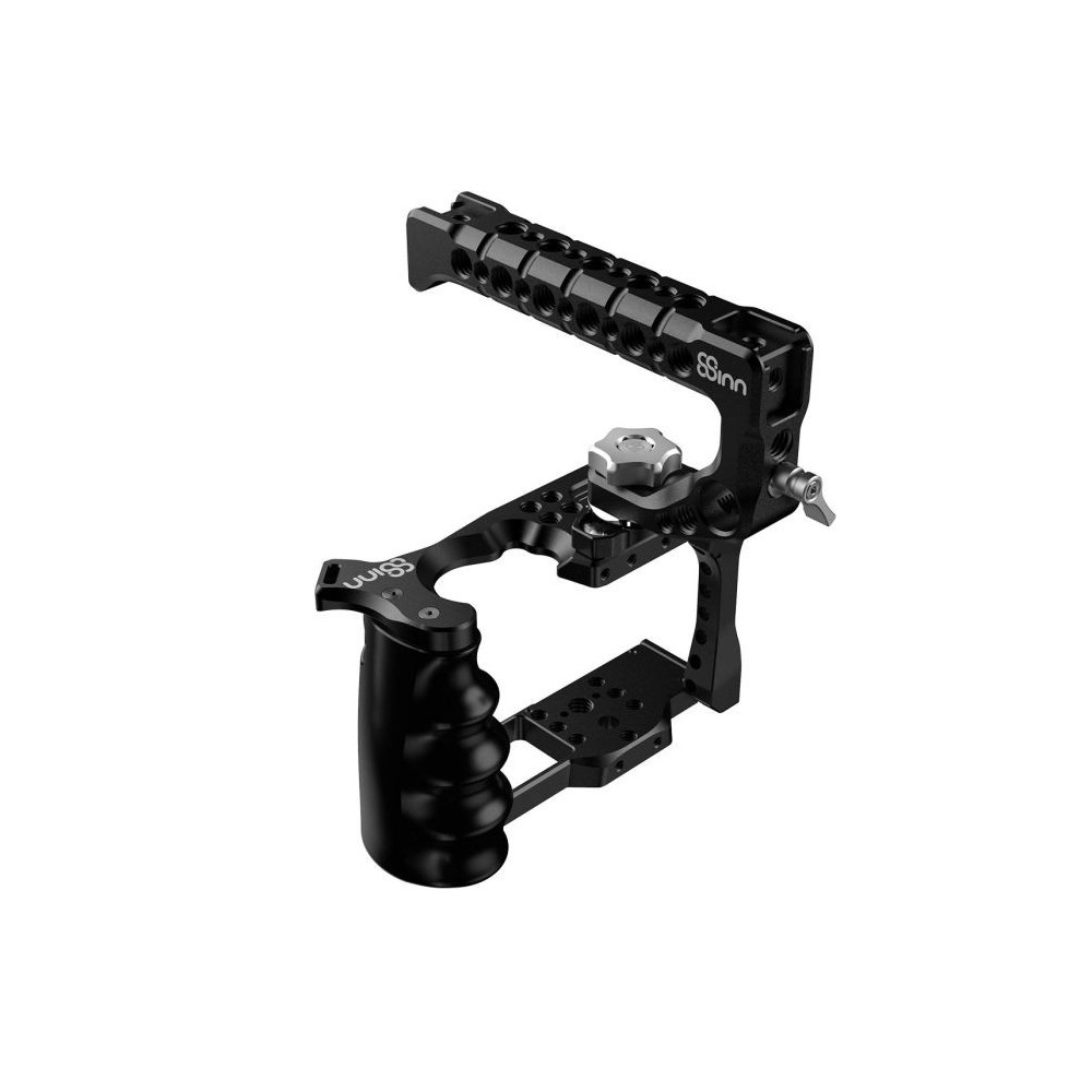 Sigma FP/FP L Cage 8Sinn - Key features:

Ergonomic design
Four-piece cage joined with screws
Easy access to plugs, slots, and b