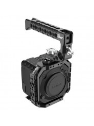 Cage for Panasonic BS1H / BGH1 8Sinn - Key features:

1/4" mounting points
Arri locating points (+ 3/8" mounting points)
M4 moun