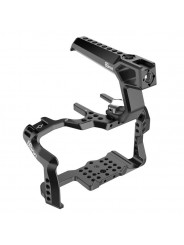 Panasonic GH5 / GH5M2 /GH5s Cage V2 8Sinn - - 1/4" mounting points- One mounting screw (bottom)- Cold shoe mount- Strap holder- 