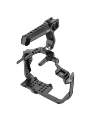 Panasonic GH5 / GH5M2 /GH5s Cage V2 8Sinn - - 1/4" mounting points- One mounting screw (bottom)- Cold shoe mount- Strap holder- 