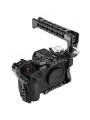 Panasonic GH5 / GH5M2 /GH5s Cage V2 8Sinn - - 1/4" mounting points- One mounting screw (bottom)- Cold shoe mount- Strap holder- 