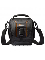 Adventura SH 120 II Lowepro - 
Fits compact DSLR with attached kit lens
Customize fit with adjustable divider system in main com