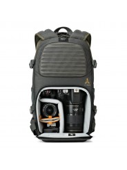 Flipside Trek BP 250 AW Lowepro - 
Carries a compact DSLR or mirrorless camera kit plus a tablet
Flipside body-side access with 