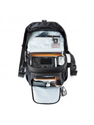 Nova 170 AW II Black Lowepro - 
Fits DSLR with attached 24-105mm lens, 1-2 extra lenses &amp; flash
All Weather AW Cover™, water