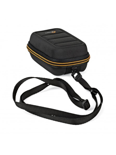 Hardside CS 20 Lowepro - Rugged and protective rigid camera case for small point-and-shoots.

FormShell™ exterior offers lightwe