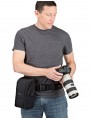 ProTactic Lens Exchange 200 AW Lowepro - 
Temporarily holds 2 lenses during exchange
Easy-grip main handle for smooth, single-ha