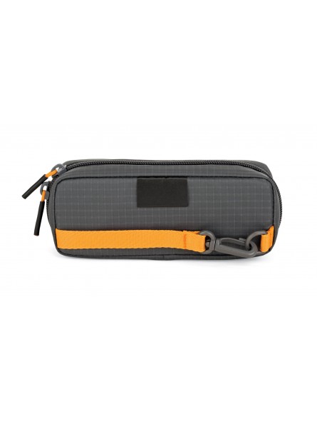 GearUp Memory Wallet 20 Lowepro - 
Fits CF, XQD &amp; SD cards
Belt clip on back for easy, secure access
Clear pockets hold memo