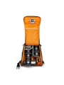 Lowepro GearUp Creator Box L II Lowepro - Die Innenteiler passen sich an, um die spiegellose Kamera und das zusätzliche Objektiv