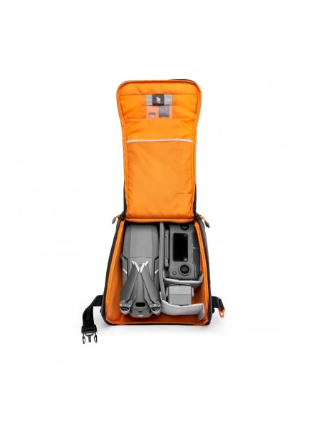 Lowepro GearUp Creator Box L II Lowepro - Die Innenteiler passen sich an, um die spiegellose Kamera und das zusätzliche Objektiv