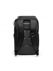 Advanced Hybrid Backpack III Manfrotto - 
Carry as backpack, shoulder bag, or handle bag to fit your style
Holds a DSLR or mirro