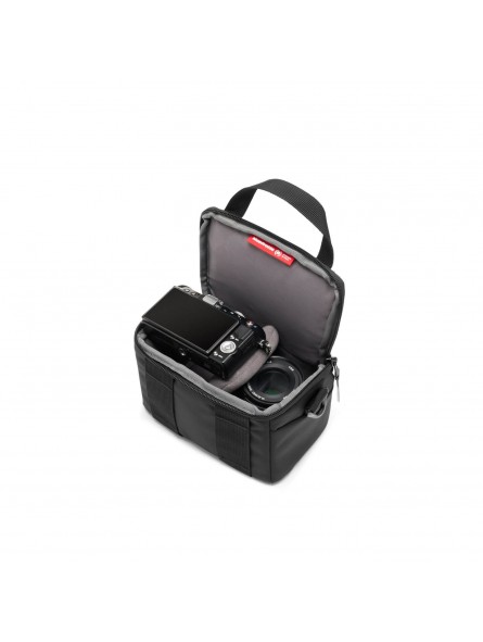 Advanced III bag XS Manfrotto - 
Carries a small mirrorless camera with 1 extra lens
Padded adjustable dividers for customized f