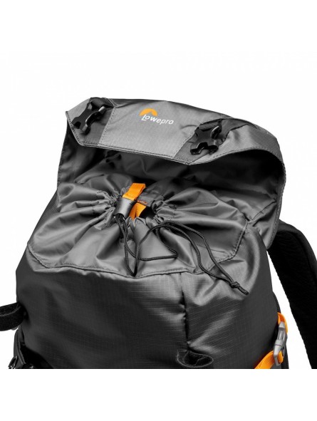 PhotoSport BP 24L AW III GY Lowepro - 
Passend für Full Frame CSC mit angesetztem 24-70 f/2.8 plus 1 zusätzliches Objektiv
Extra