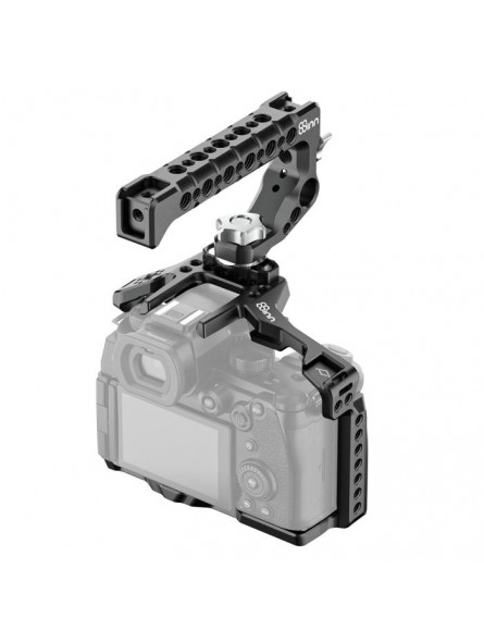 Panasonic LUMIX S5II / S5IIX Cage 8Sinn - - 1/4" Befestigungspunkte- 3/8" Befestigungspunkte mit Arri-Aufnahmebolzen- M4