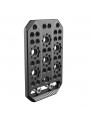 8Sinn Cheese Plate 8Sinn - - 24 x 1/4" Befestigungspunkte- 7 x 3/8" Befestigungspunkte mit Arri-Aufnahmepunkten- Aluminium