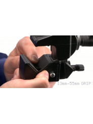 Super Clamp™ T-Knob Black, 13mm-55mm/0.51 to 2.17in Avenger - 
Super Clamp™ jaws work on diameters from 13-55mm/ 0.51-2.16''
TÜV