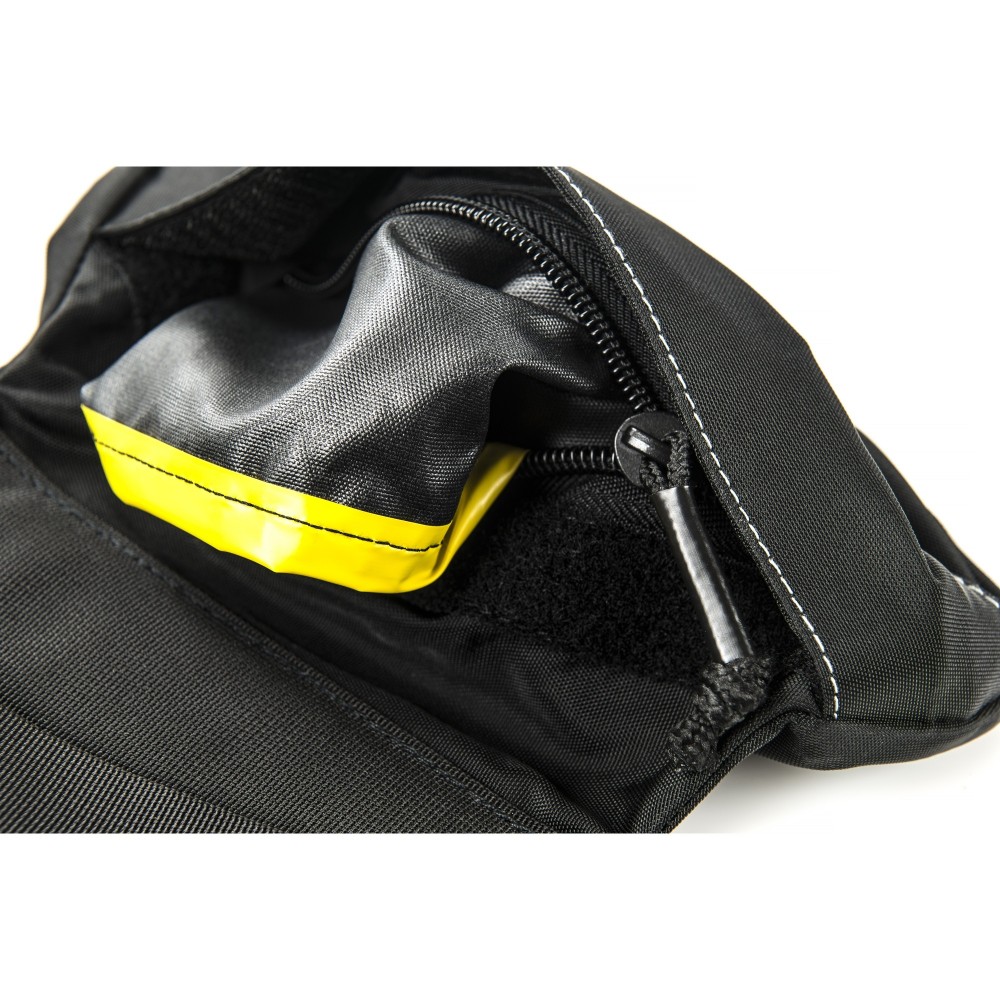 Sandsack Large 13kg Udengo - Größe: 38 cm x 22 cm / 15" x 8,8" Gewicht: ca. 13 kg (trockene Sandfüllung)Material: Cordura 1100D