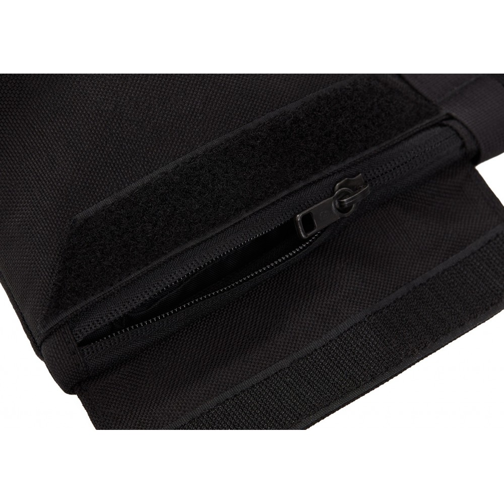 Small Steel Shot Bag  - Empty Udengo - Designed for 5-6 kg Steel Shot
Weight: 0.2kg / 0,44 lbs
Fabric: CORDURA® 1100D 
Colour: b