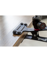 Cold Shoe Spring Clamp Manfrotto - Versatile lightweight clamp with multiple attachment options
Innovative cold shoe mount for l