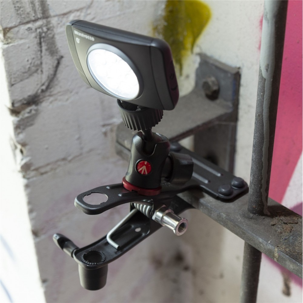 Cold Shoe Spring Clamp Manfrotto - Vielseitige, leichte Klemme mit zahlreichen Befestigungsmöglichkeiten
Innovative