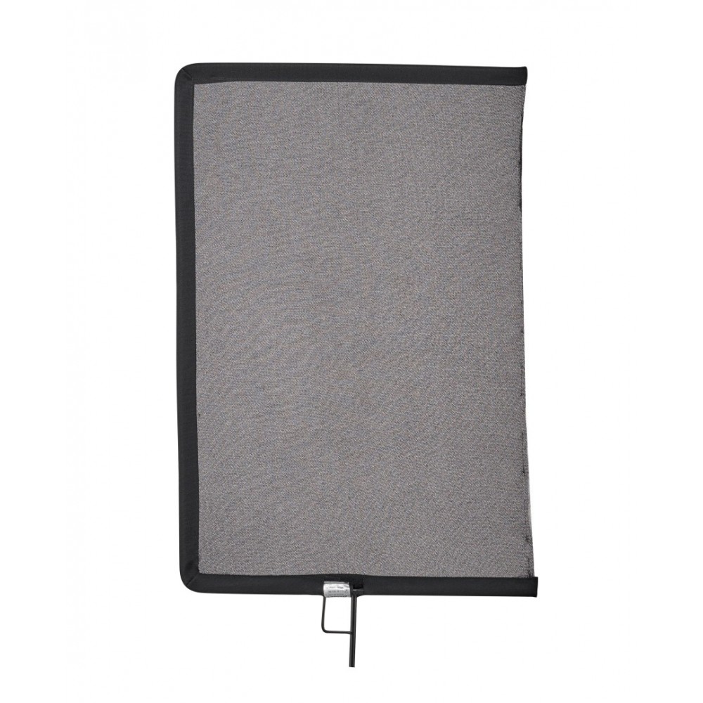 Triple Scrim Black 60 x 90 cm/24 x 36 in Avenger - 
Black triple scrim 60 x 90 cm/24 x 36''
10 mm/ 3/8'' mounting pin for easy c