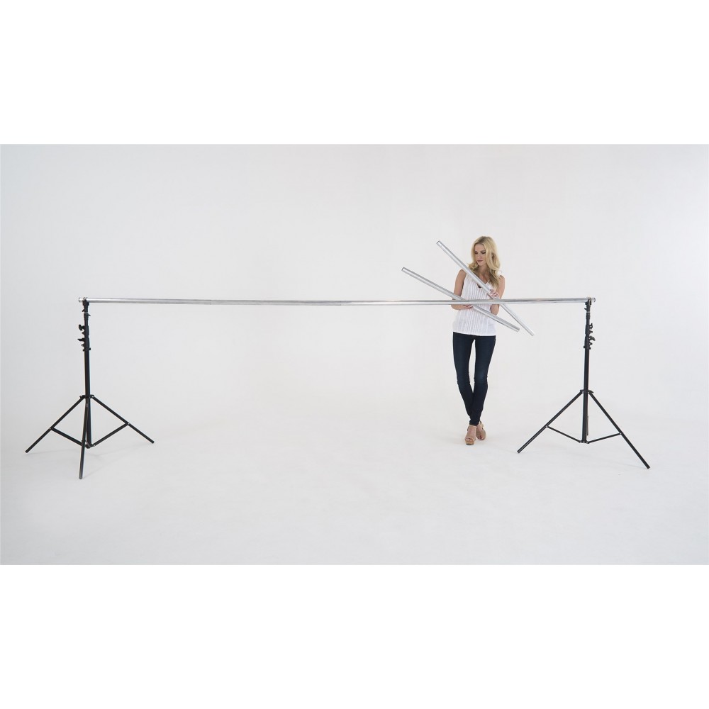 Solo Background Support Extension 2m Lastolite by Manfrotto - 
Single user operation
Unique pivoting cross bar
Safe and easy way