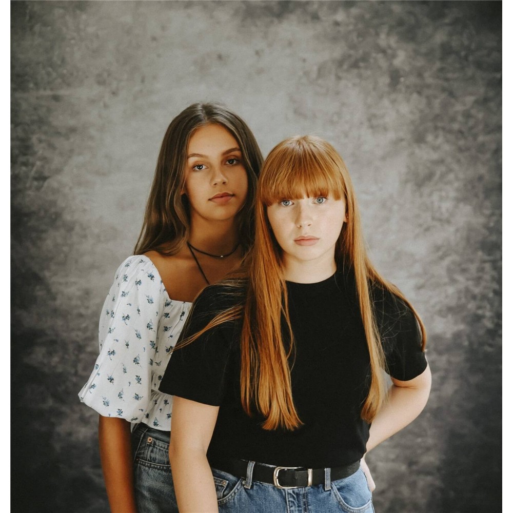 EzyFrame Vintage Background 2x2.3m Smoke Lastolite by Manfrotto - Rapid Assembly Aluminium Frame Clip on Tobacco Cover Rigid Car