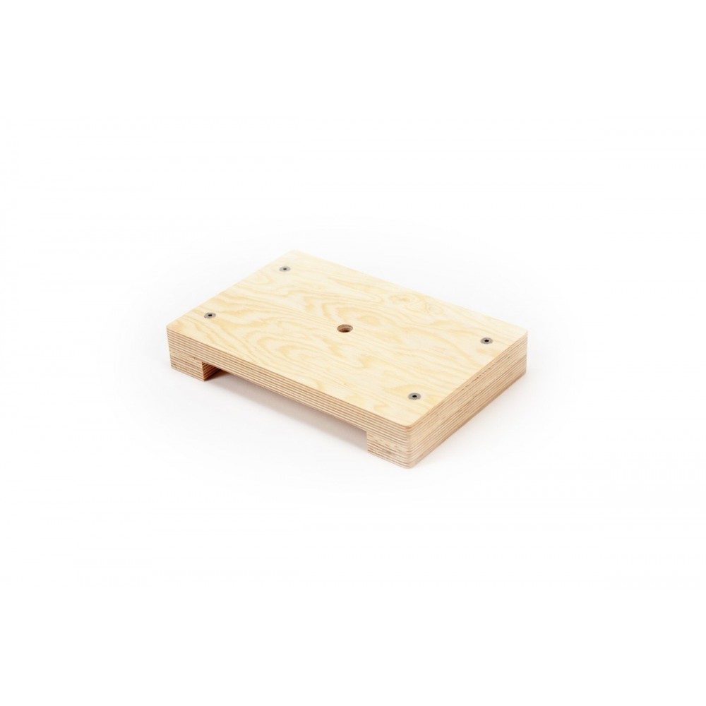 Basso Block 2" Udengo - Size: 2" x 11,8" x 8" (5cm x 30cm x 20 cm)Weight: 2,9 lbs (1,3kg) Material: 24mm birch/pine plywood 1