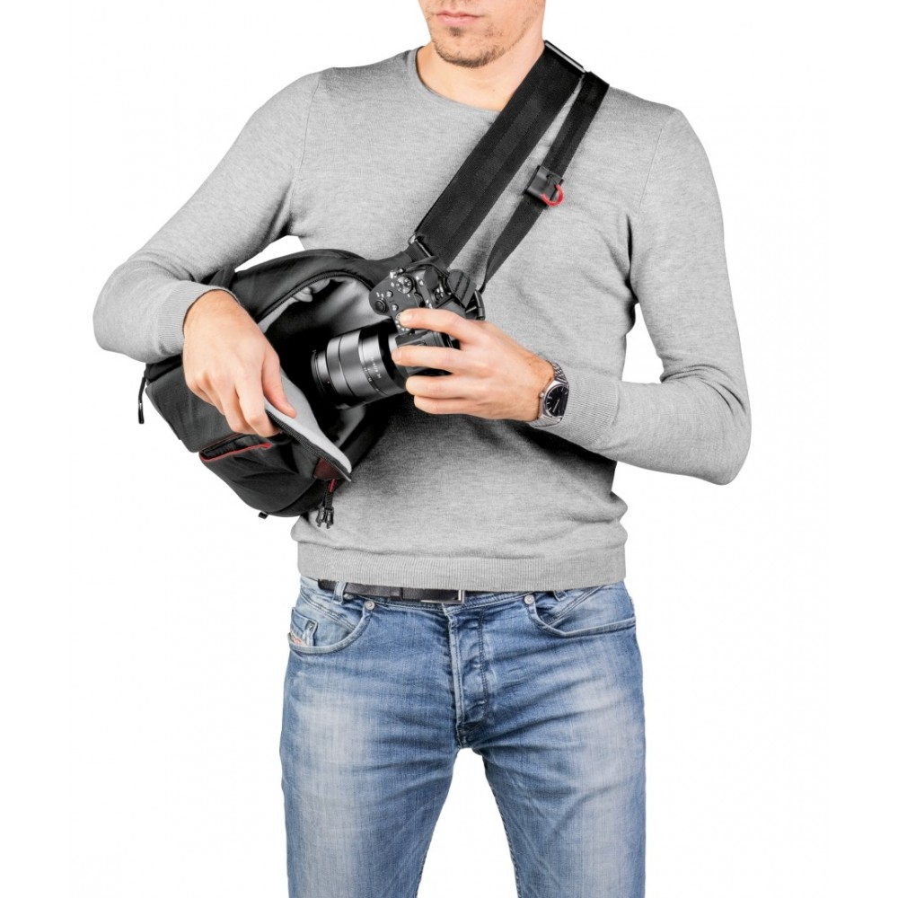 Pro Light FastTrack-8 sling bag Manfrotto - 
2-in-1 sling bag plus camera sling strap
Perfect for premium CSC like Sony A7 or A9