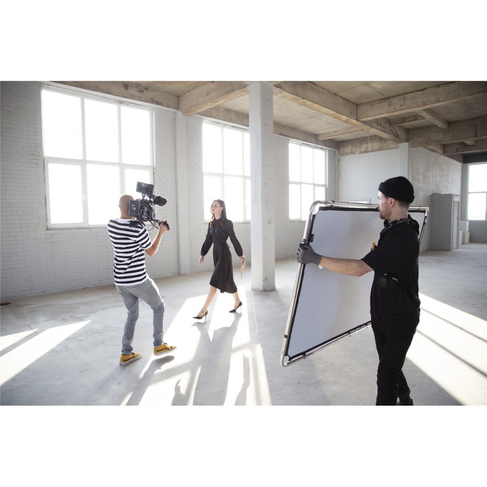 Pro Scrim All In One Kit 1,1 x 2 m Medium Manfrotto - Entwickelt, um die Fantasie kreativer Bildermacher zu fesseln Leichtes All